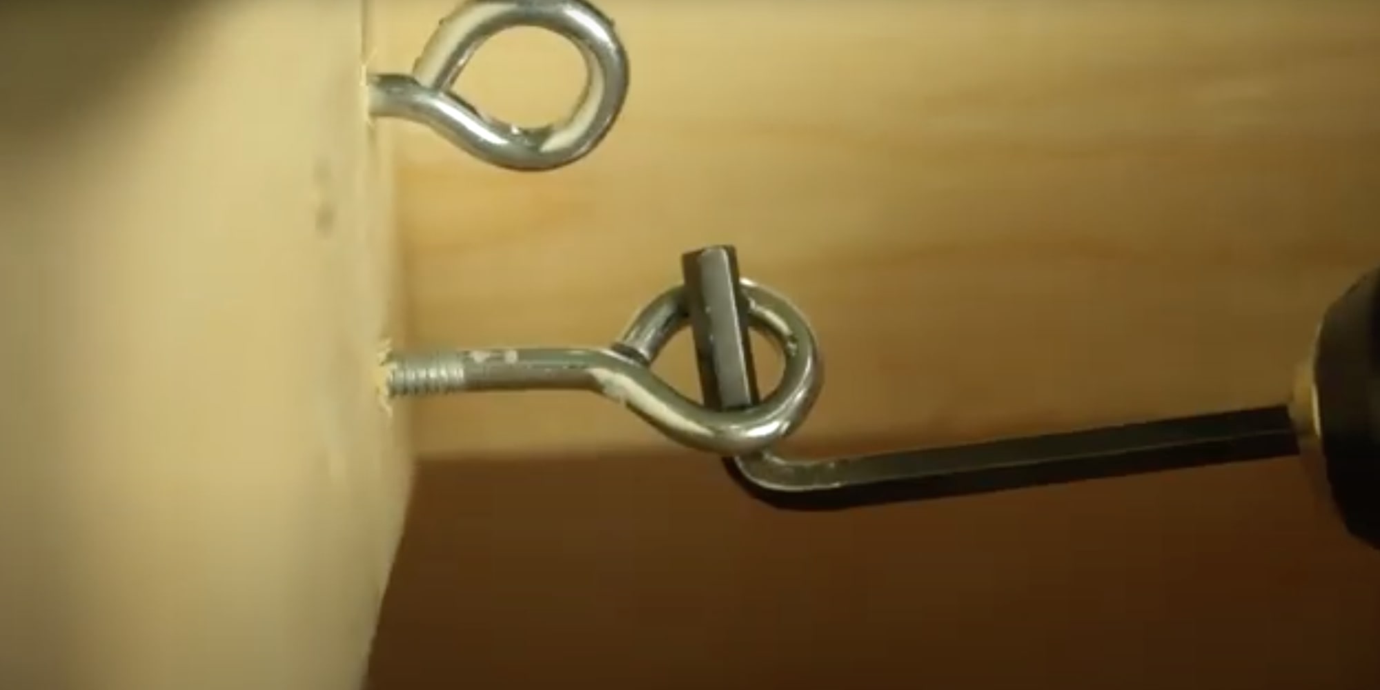 фиксируем дерево фиксация дерева